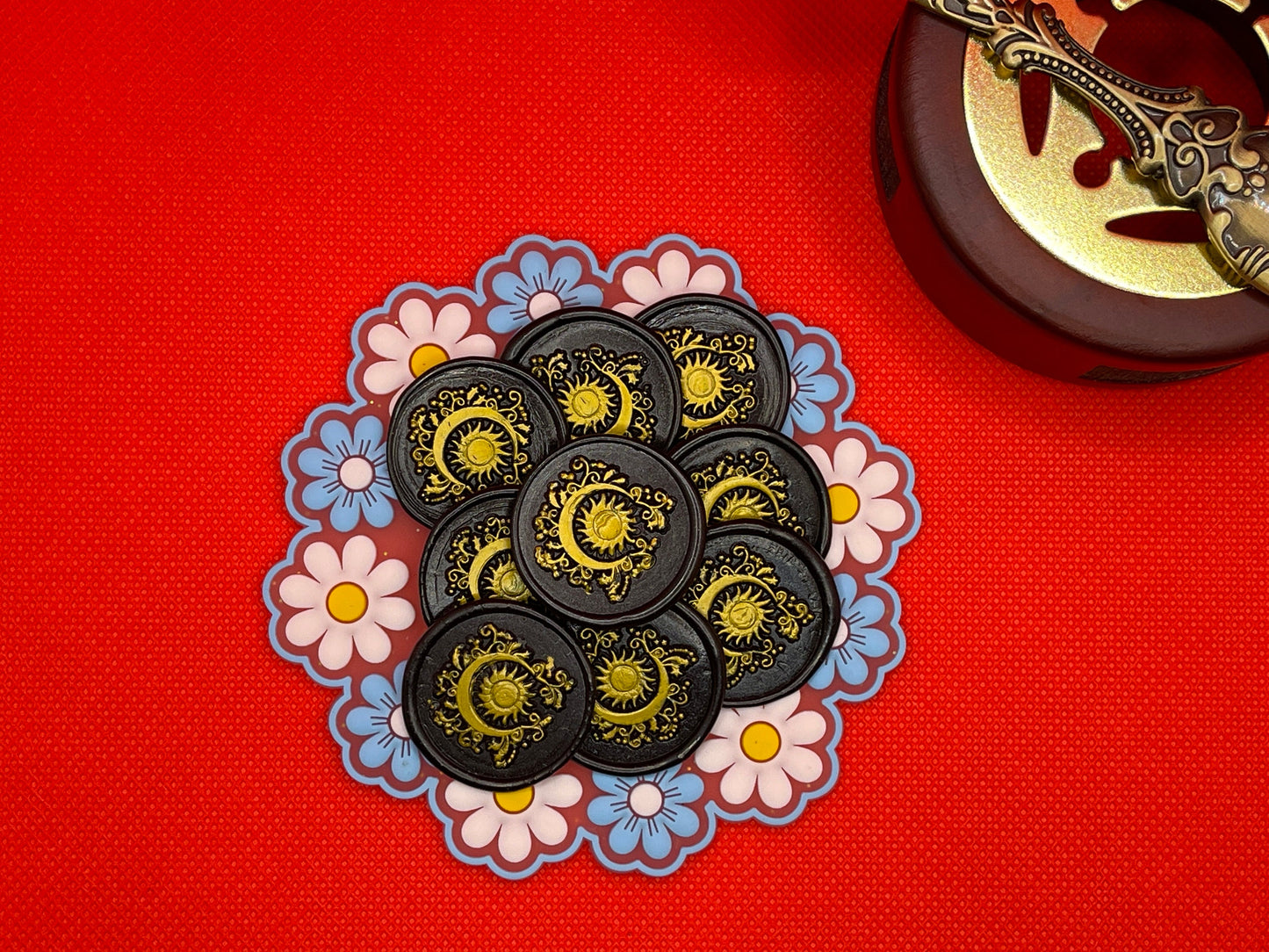 Lacey Sun and Moon Wax Seal